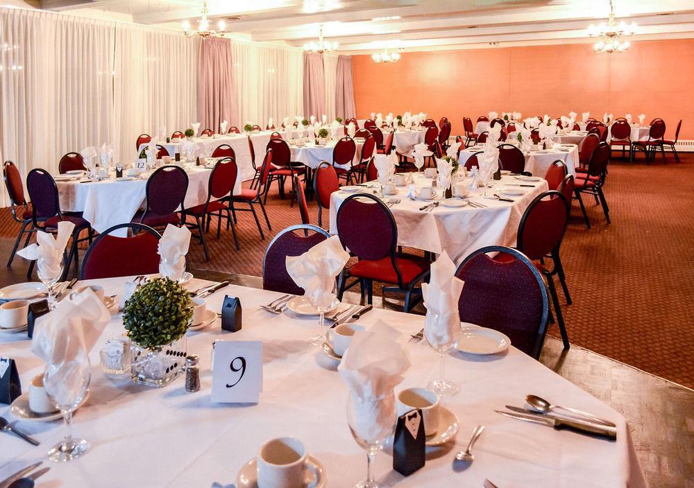 Hotel Le Principal Granby Eksteriør billede